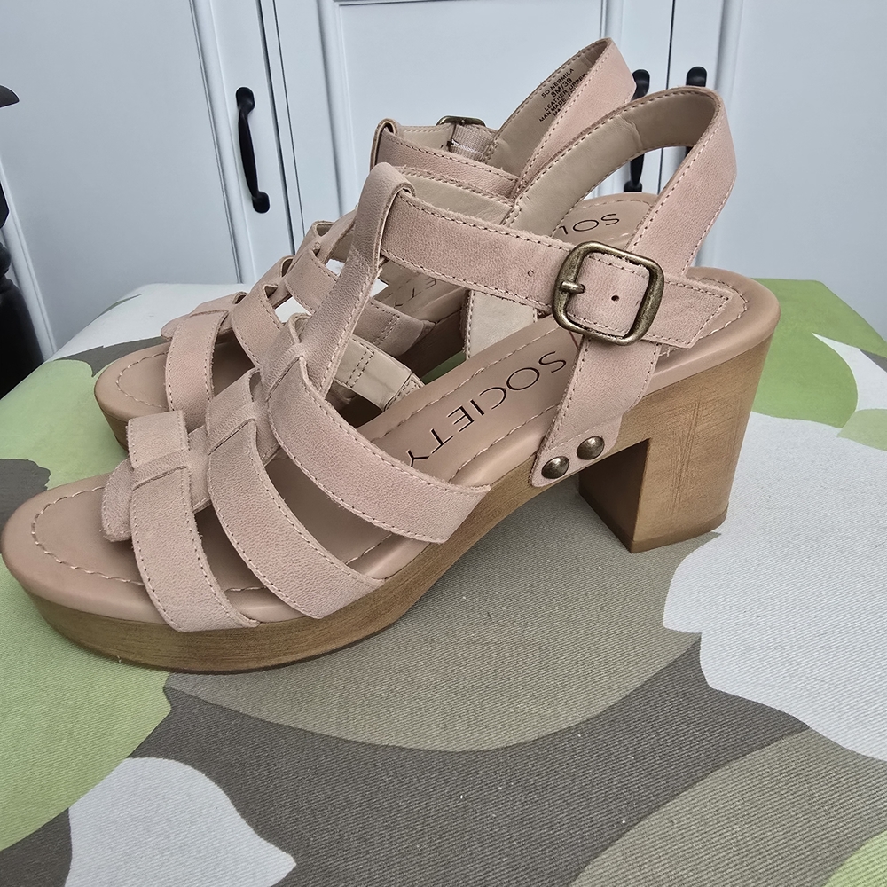 Sole Society Nude Blush Strappy Block Heel Sandals